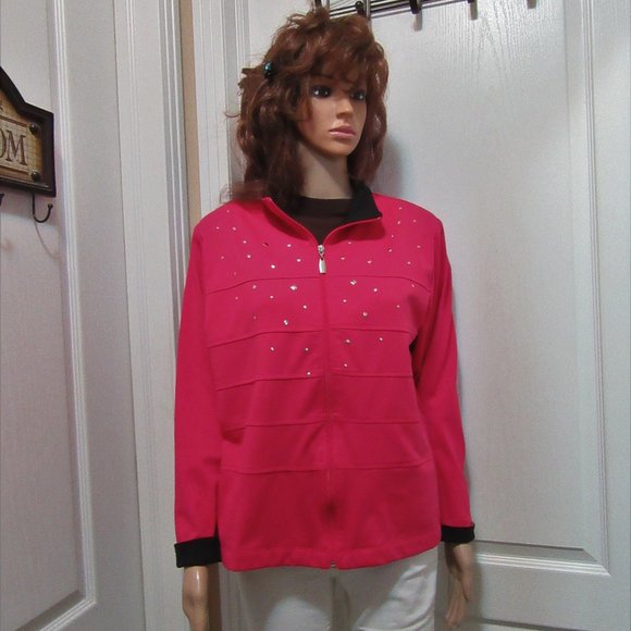 Ladies Medium Petite - Alia- Zip Up- As is 5 for $20.00 - Picture 2 of 10